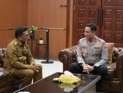 Gubernur Banten Andra Soni Terima Penghargaan di Hari Bhayangkara ke-79