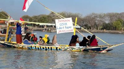 Tolak Reklamasi Laut