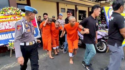 Kurir JNT di Bangkalan