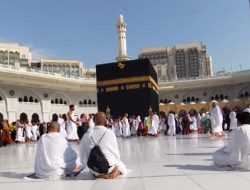 Mengapa Umrah Mandiri Dilegalkan di Indonesia?