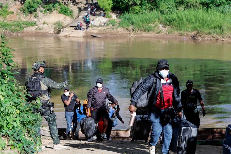 Junta Myanmar Hancurkan