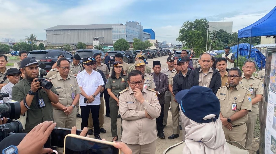 Temui Korban Banjir Cengkareng