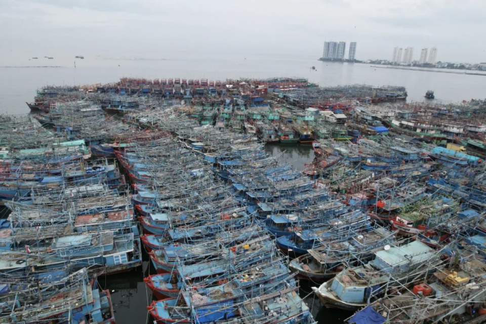 Kapal Nelayan Mangkrak