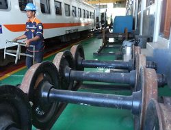 Mengintip Dapur KAI Daop 9 Jember Siagakan Lokomotif dan Kereta Cadangan Lebaran