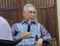 Try Sutrisno Meninggal Dunia Ini Profil Wapres ke-6 Republik Indonesia