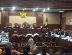 Fakta Sidang Nadiem Konsultan IT Kemendikbudristek Digaji Ratusan Juta dari APBN