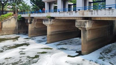 Pintu Air Angke Hulu